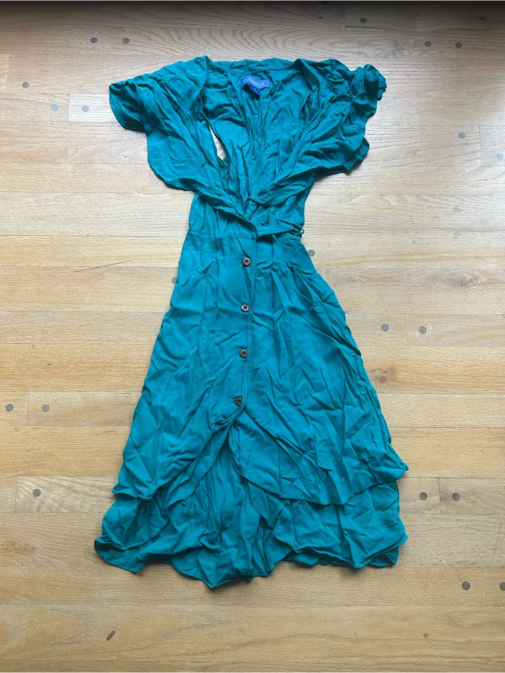 Button-Front Teal Midi Dress with V-Neck and Short Sleeves